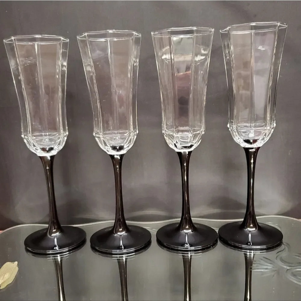 VTG France Luminarc Octime Black Stem Champagne Flutes Glasses Set of 4